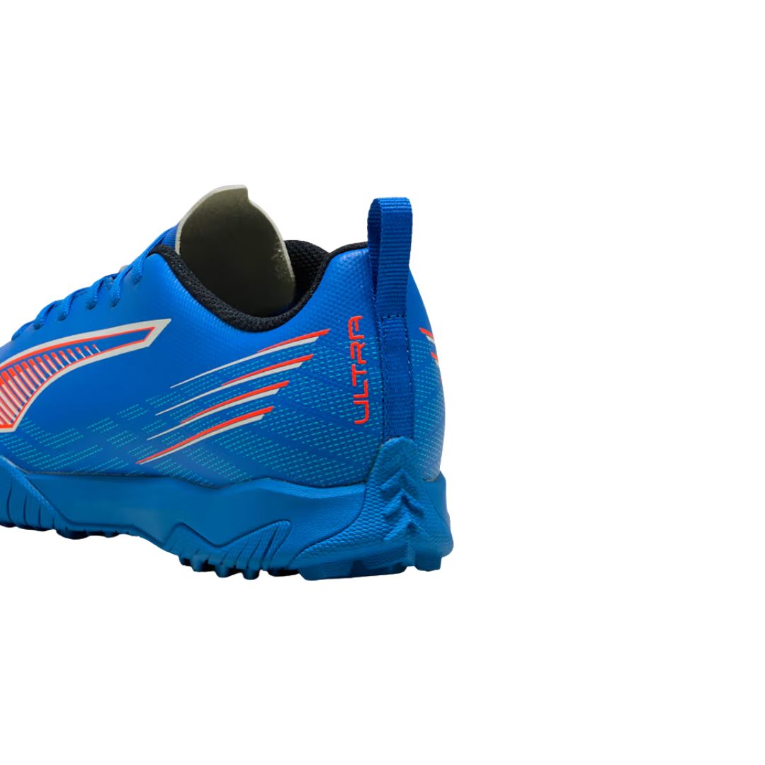 ULTRA 6 PLAY Turf Football Boots