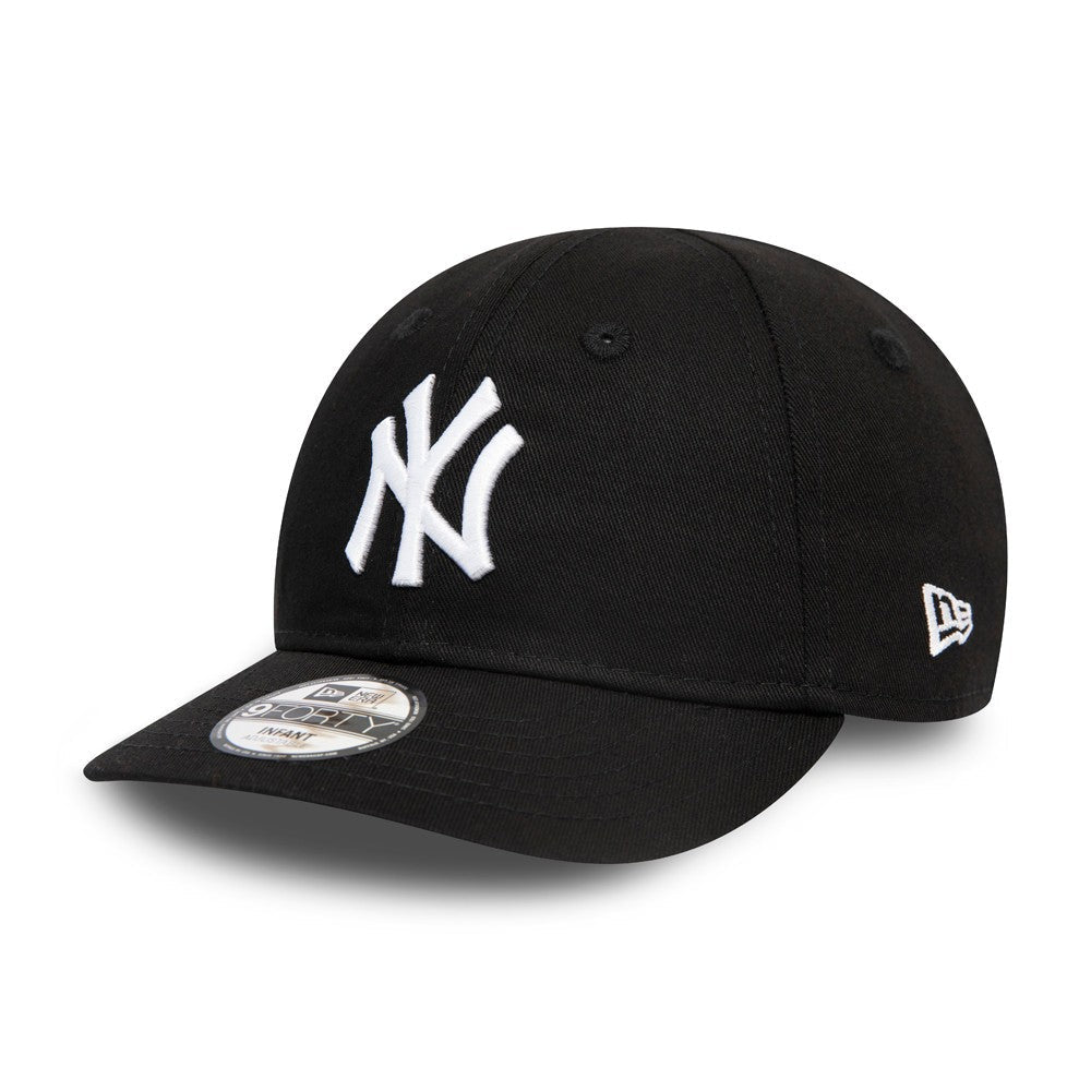 League Essential Infant 9Forty New York Yankees Cap