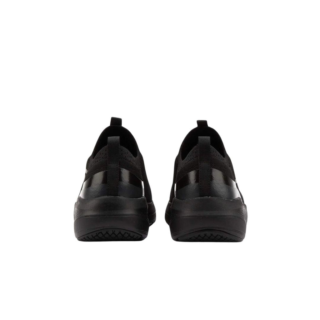 Go Run Elevate - Hot Streak Shoes