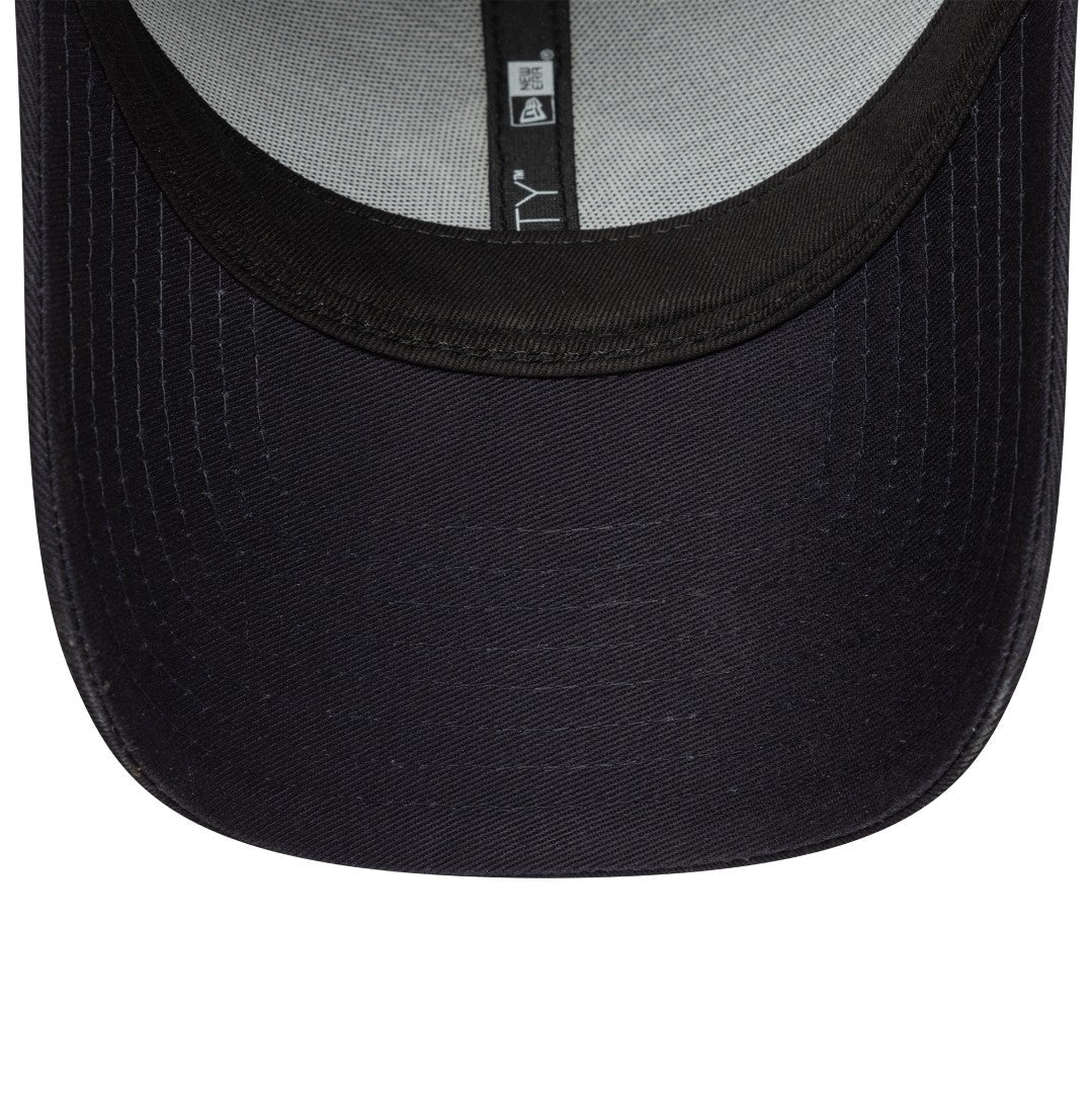 Outline 9Forty New York Yankees Cap
