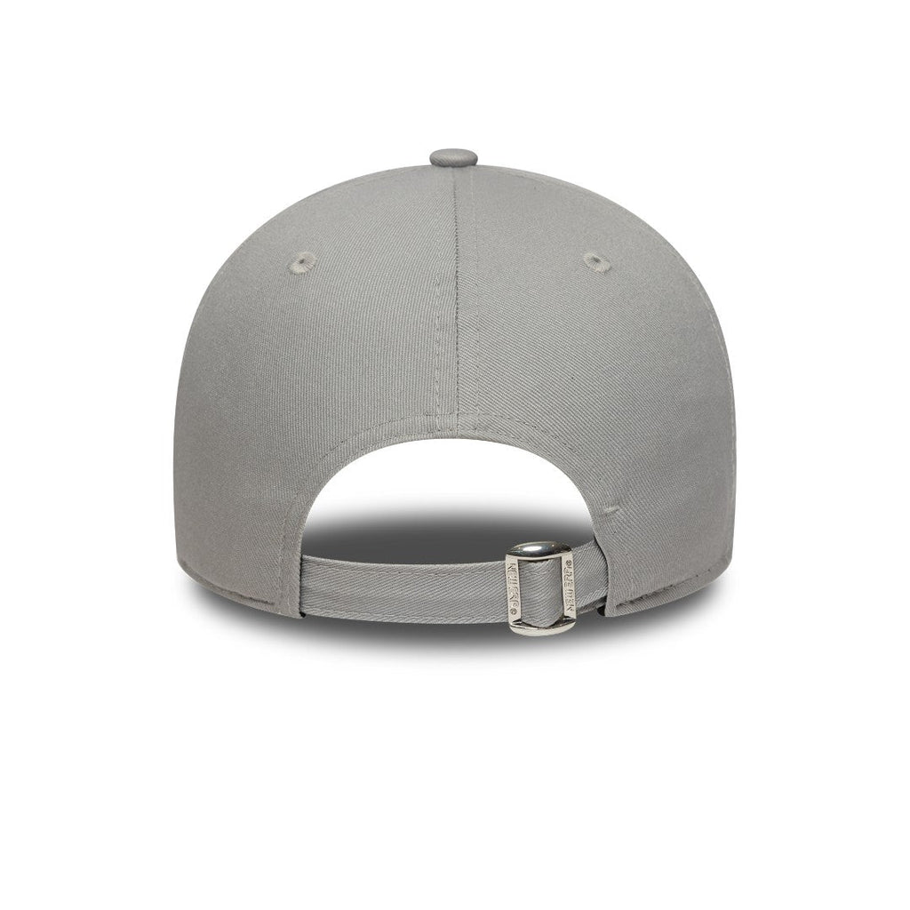Outline 9Forty New York Yankees Cap