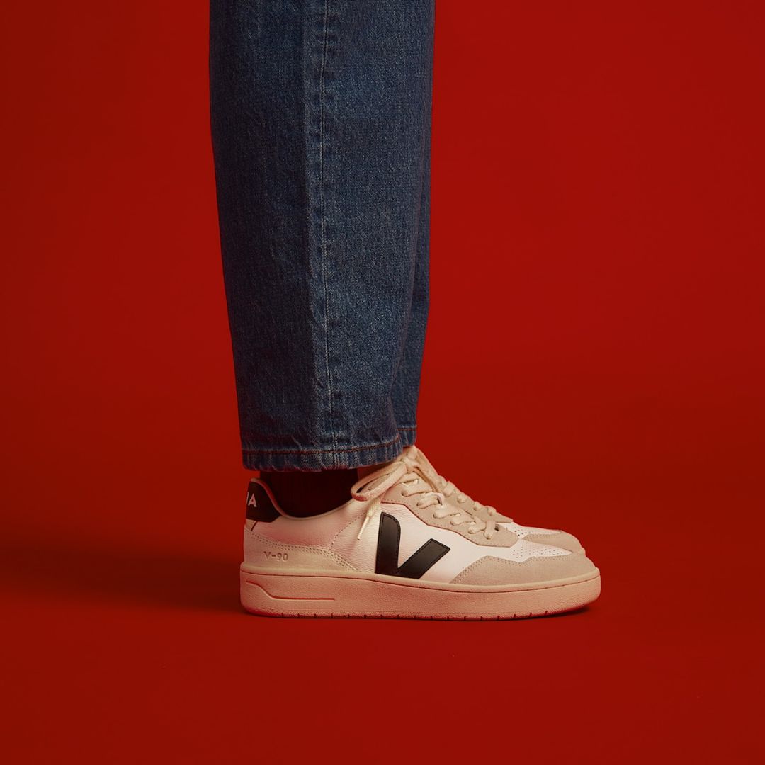 V-90 Shoes