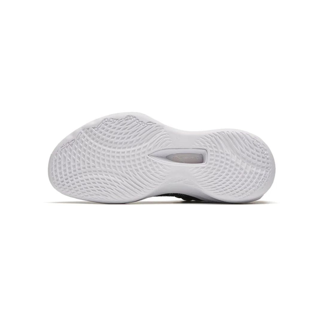 Light Cavalry 8.0 Basketball Shoes
