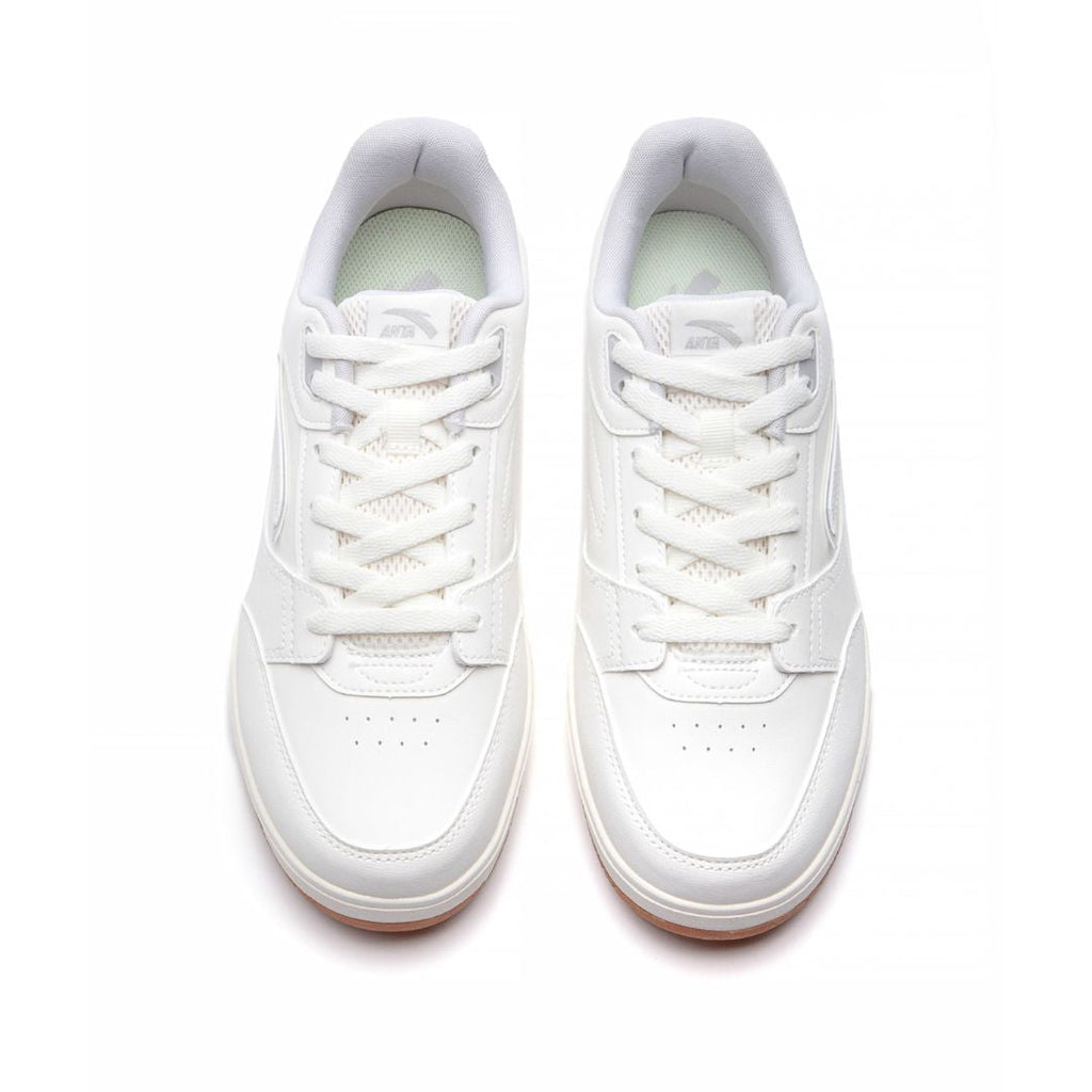 Basic Classic Lifestyle Shoes