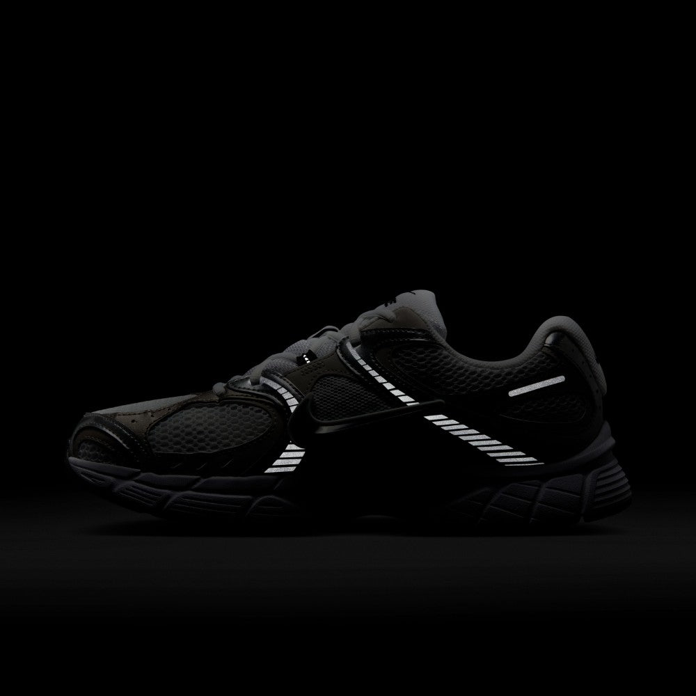V5 RNR Lifestyle Shoes