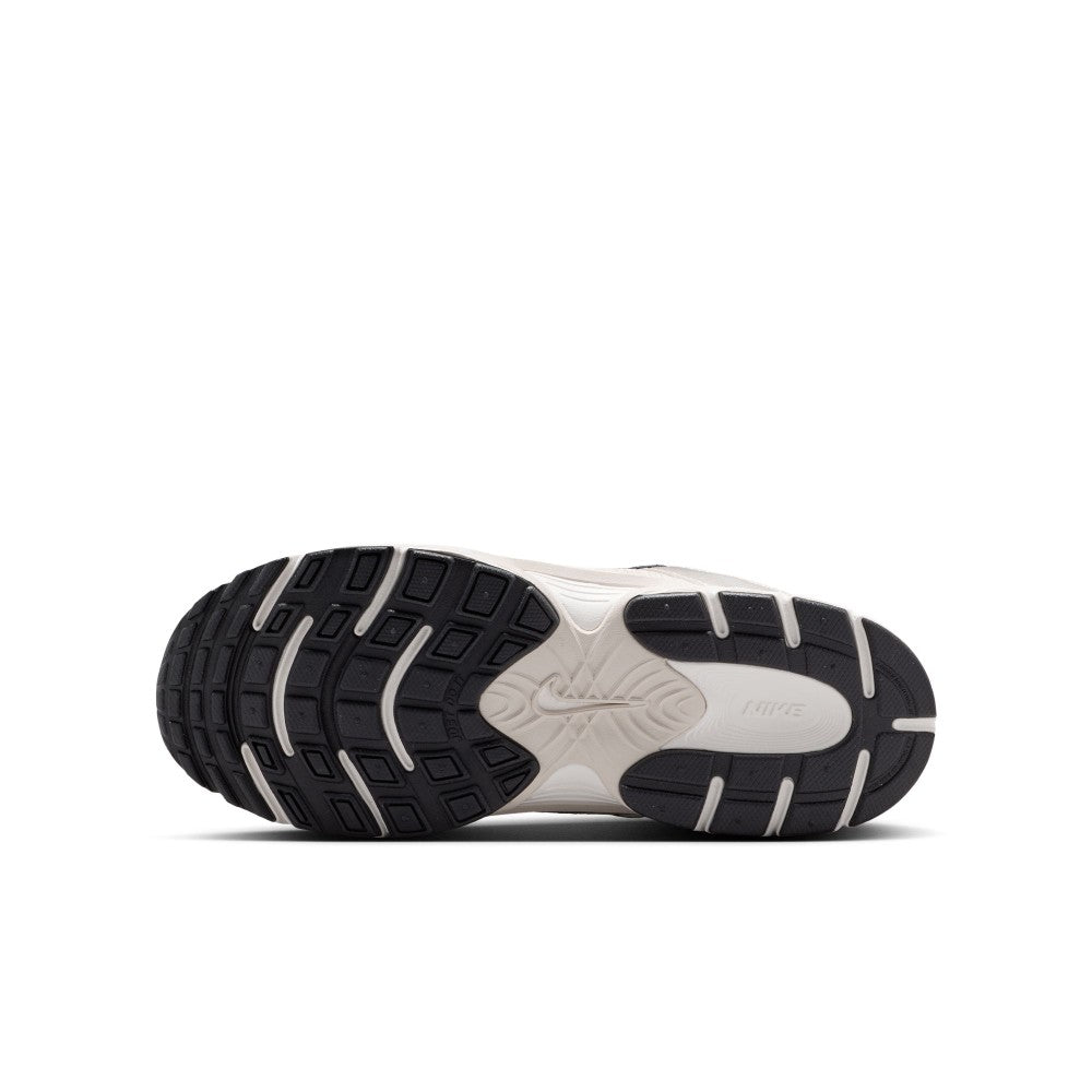 V5 RNR Lifestyle Shoes