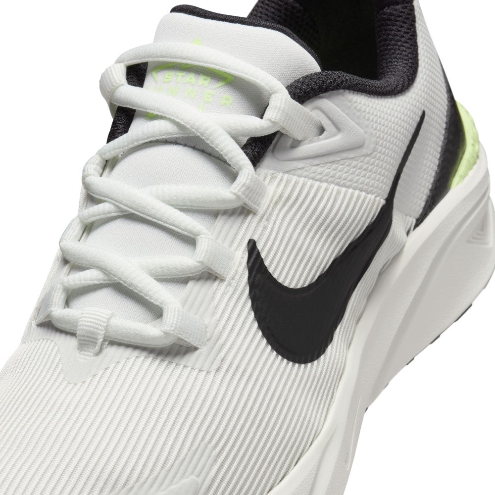 Star Runner 4 Road Running Shoes