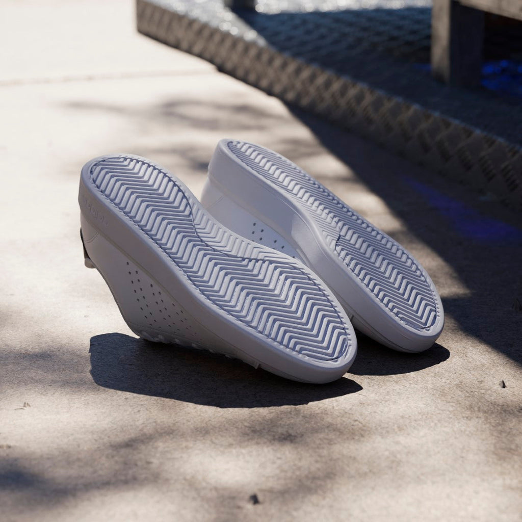 Advantage 2.0 Shoes