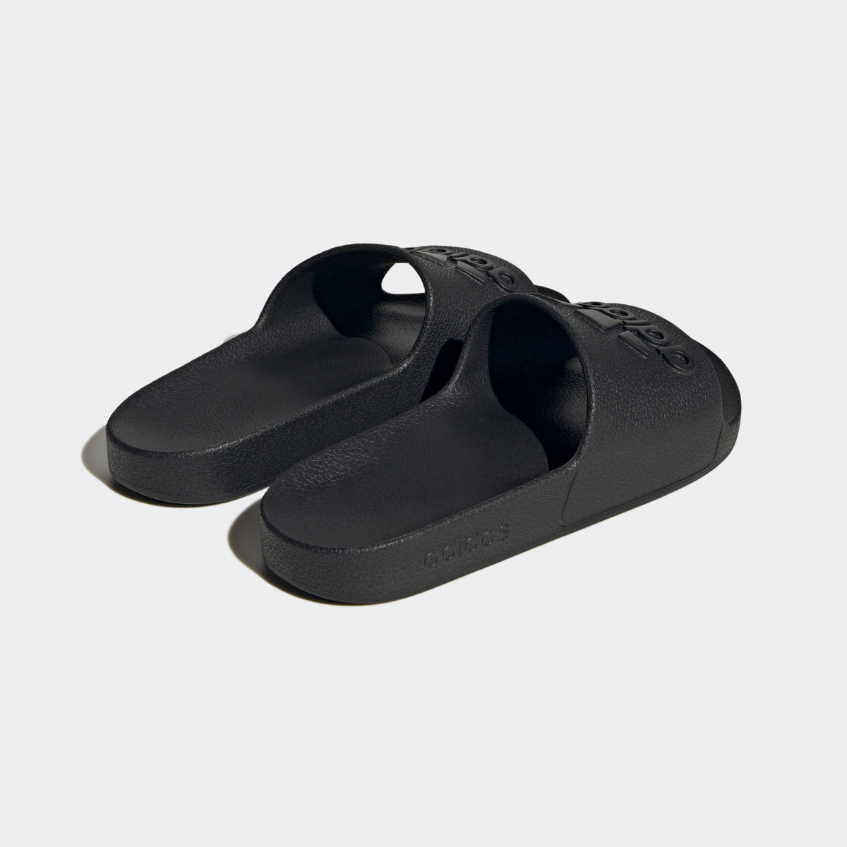 Adilette Aqua Slides