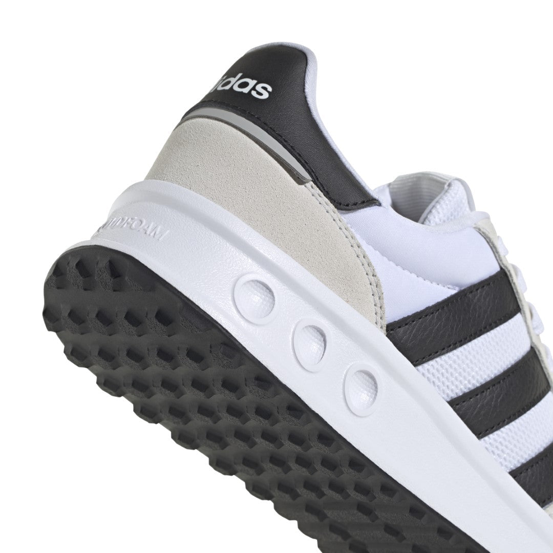 Run 84 Shoes