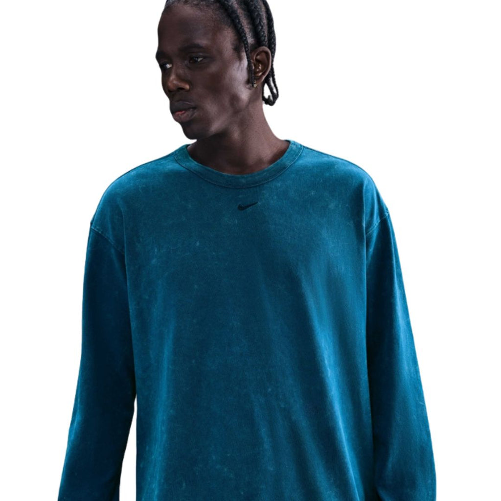 Sportswear Long-Sleeve Heavyweight Washed T-Shirt