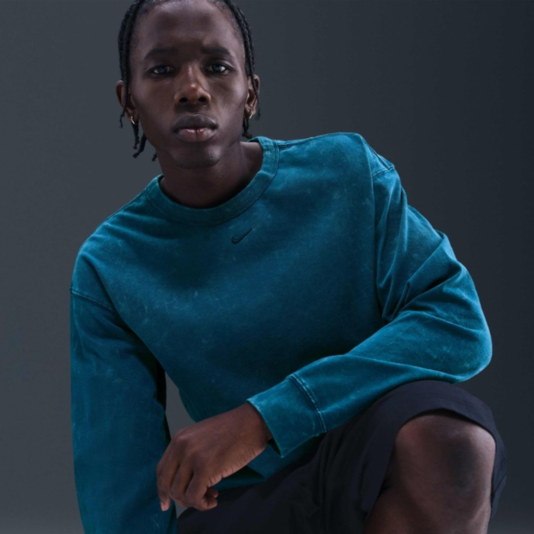 Sportswear Long-Sleeve Heavyweight Washed T-Shirt