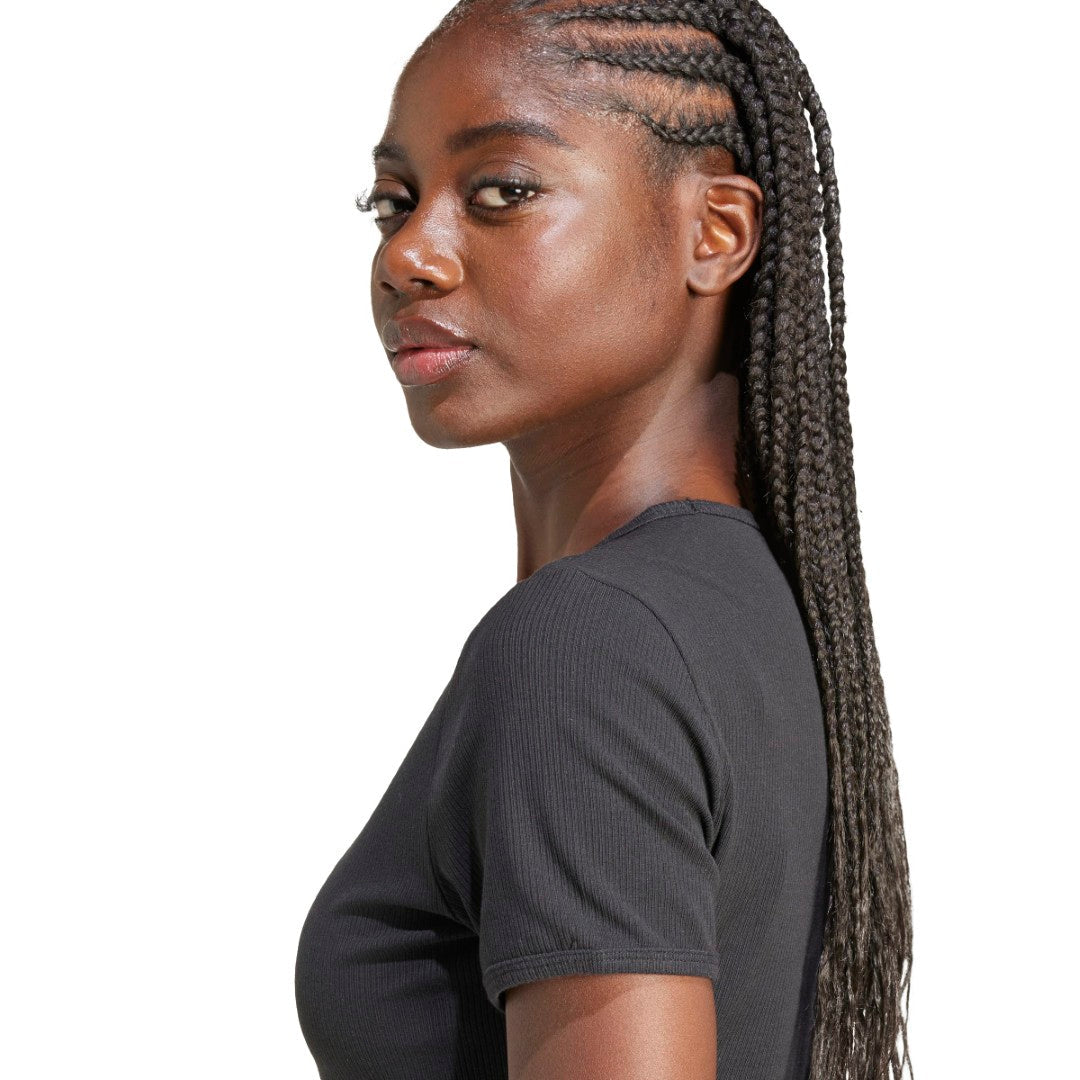 Essentials Ribbed Tee