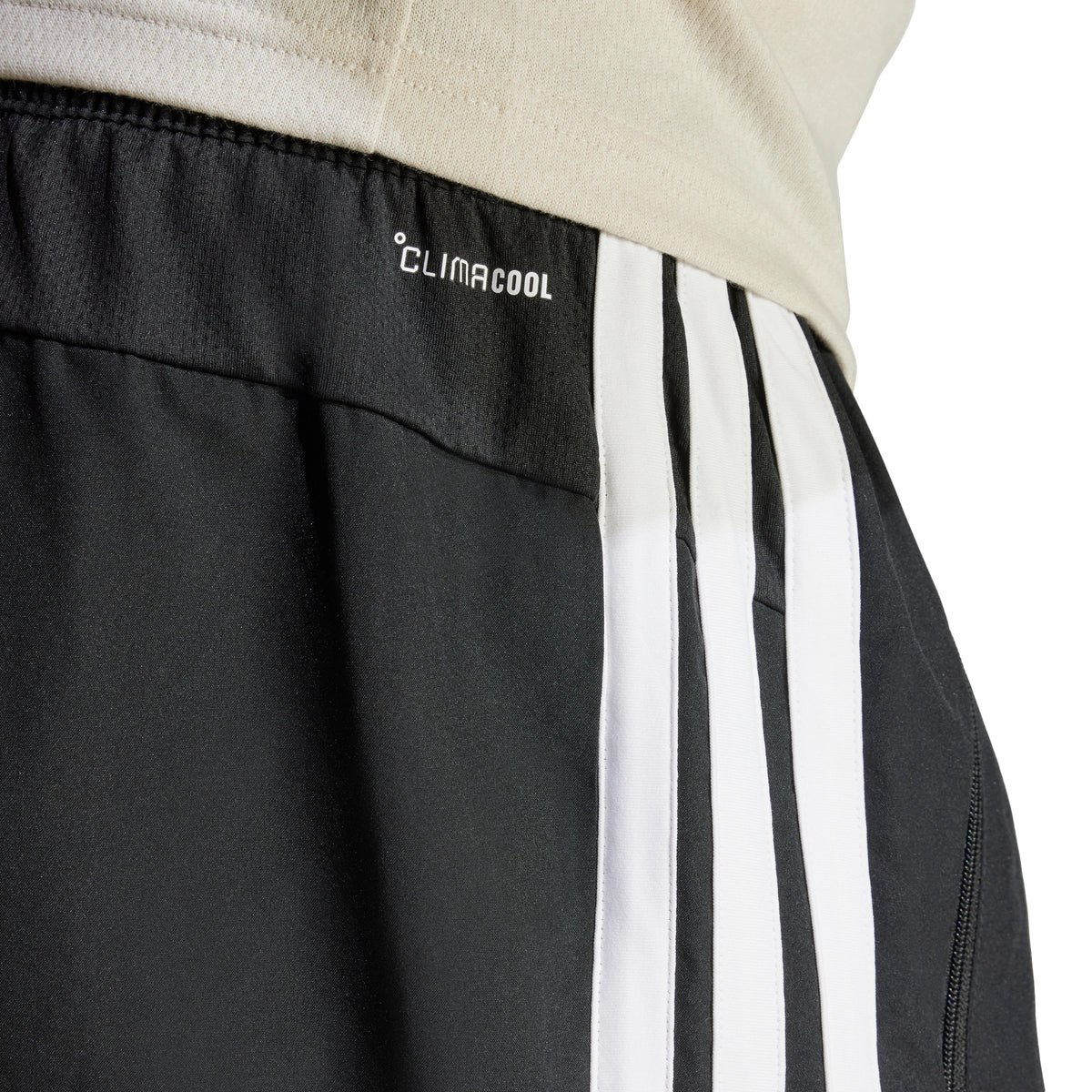 Essentials Training 3-Stripes Woven Shorts