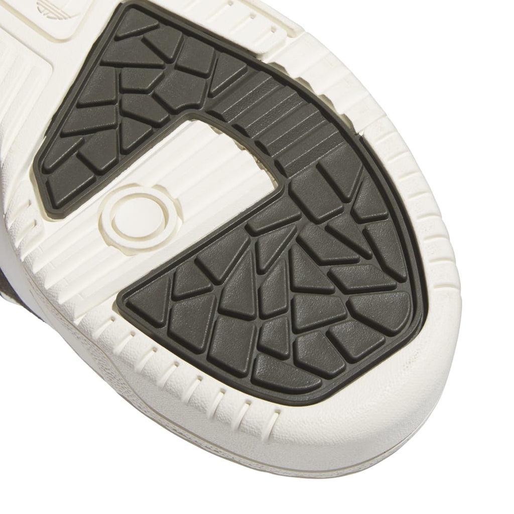 Rivalry Low Shoes