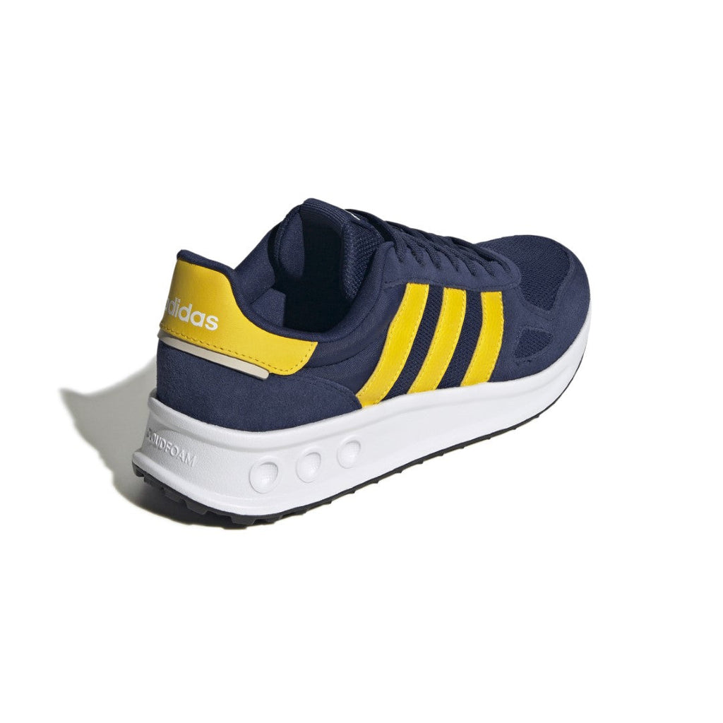 Run 84 Shoes