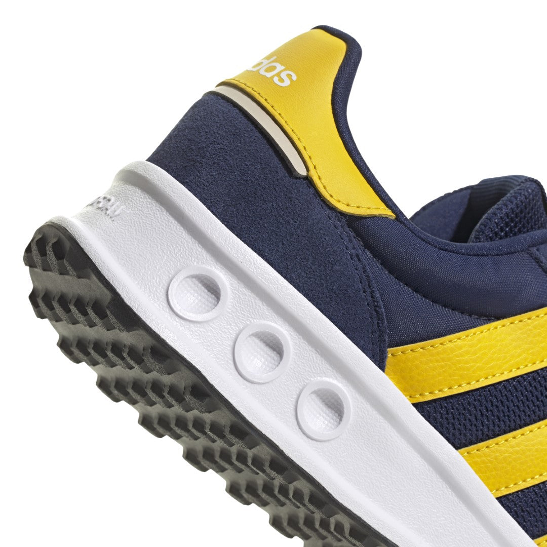 Run 84 Shoes