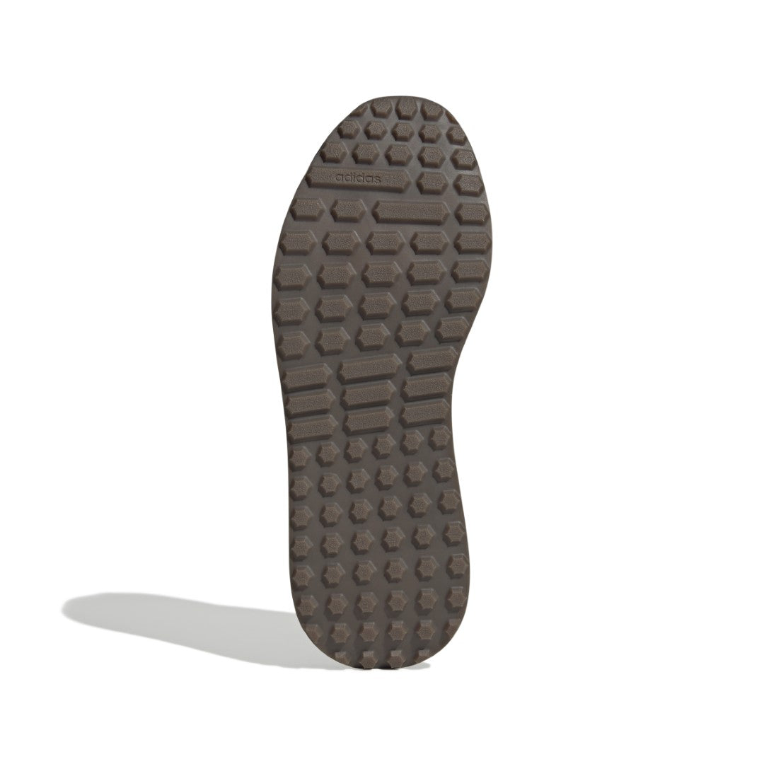 Run 84 Shoes