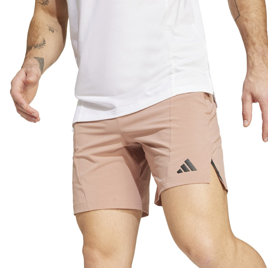 Designed for Training D4T 7-Inch Shorts