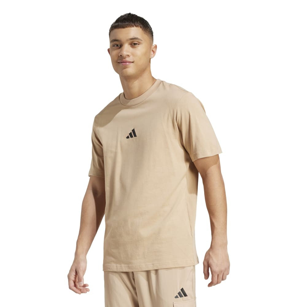 Essentials Small Logo Single Jersey T-Shirt