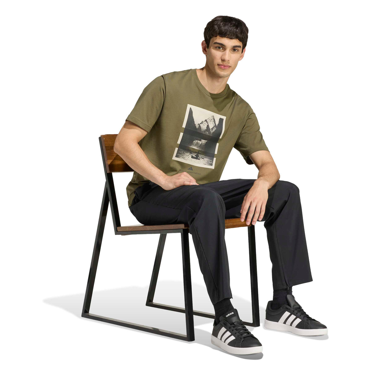 Outdoor Kayaking Graphic T-Shirt