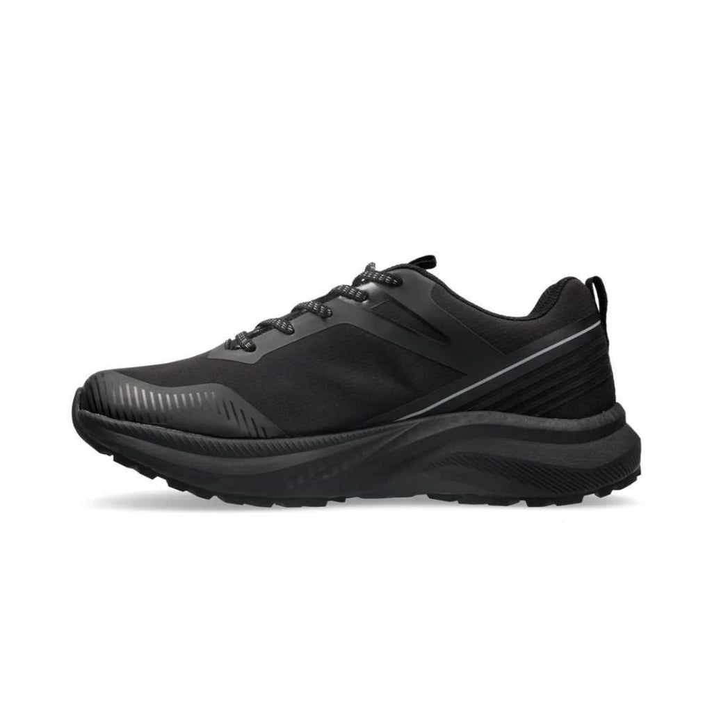 Monarch Low Wp Shoes