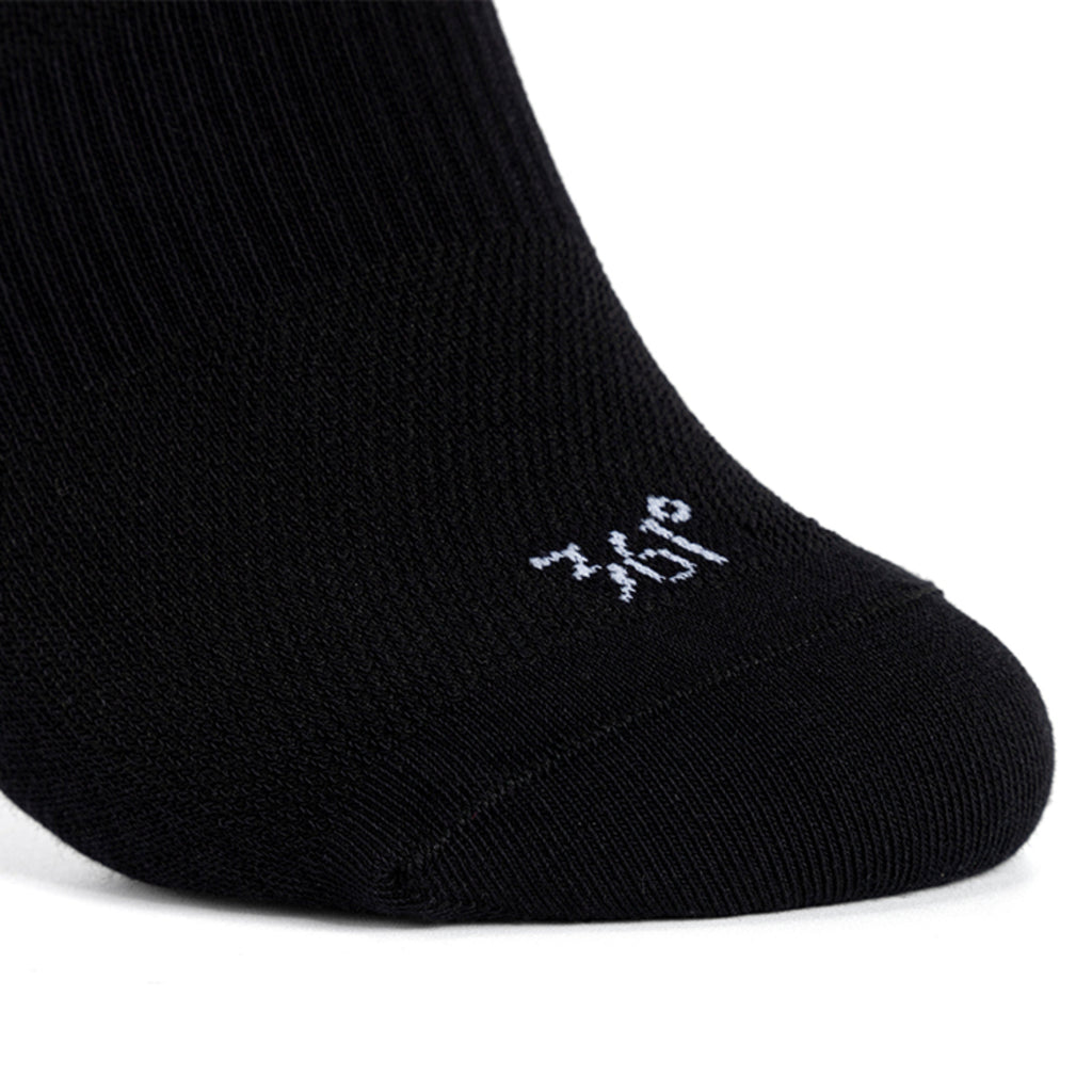 32 Crew Socks