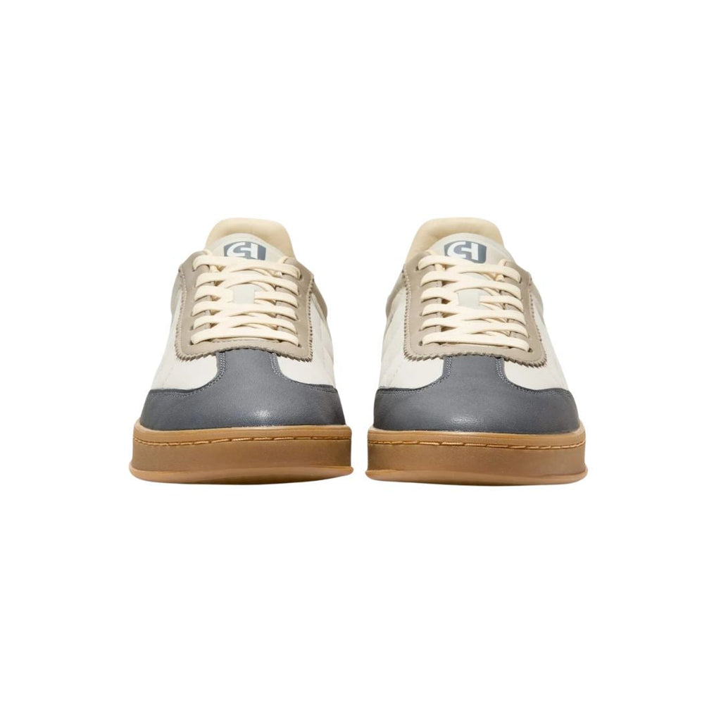 GrandPro Breakaway Sneakers