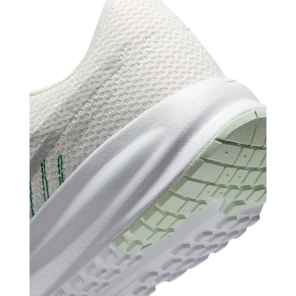 Run Defy Road Shoes