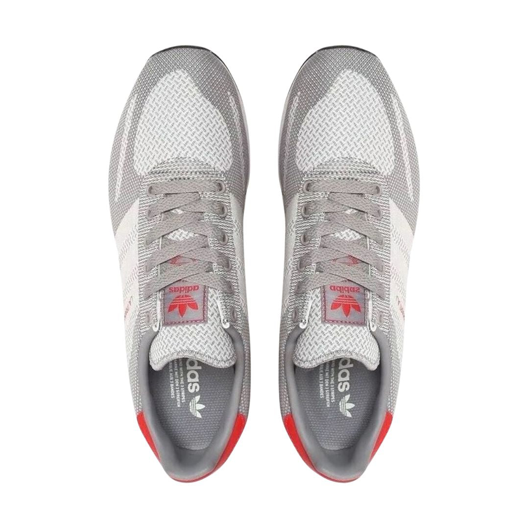 La Trainer Weave Shoes