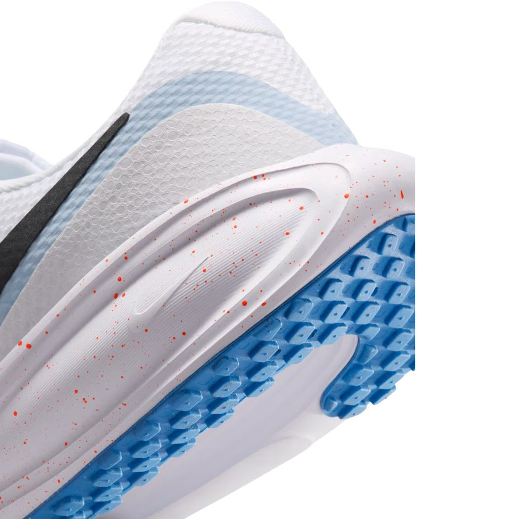 Revolution 8 Road Shoes