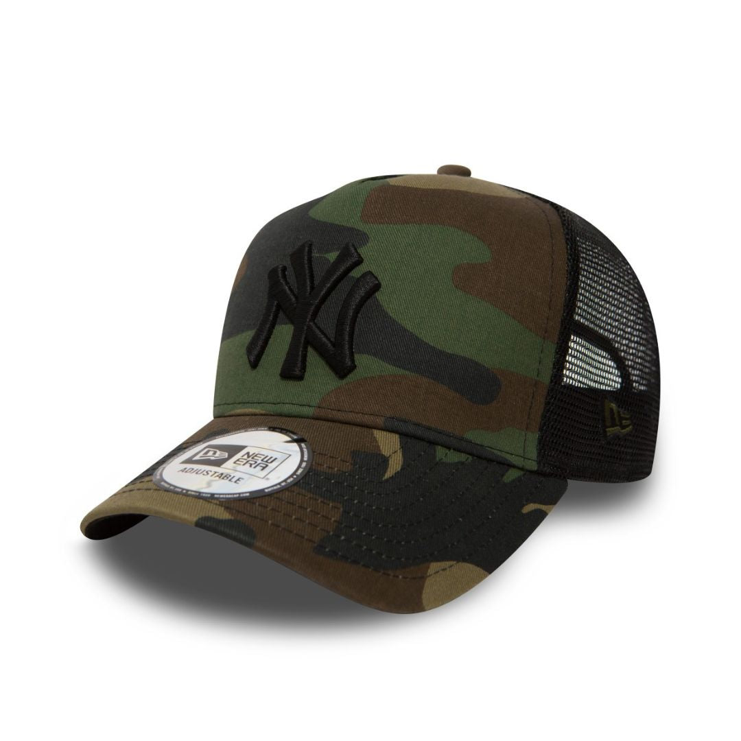Clean Trucker New York Yankees Cap