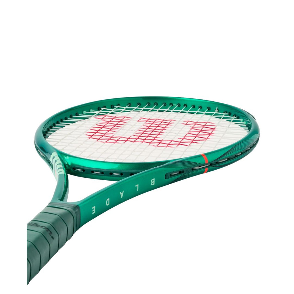 Blade 100UL V10 Tennis Racket